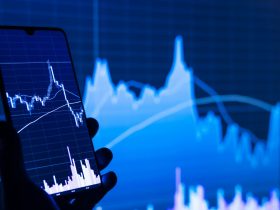 Stock Market Today: US Stocks Hover Near All-Time Highs Amid Retail Sales Rebound and Earnings Reports cover