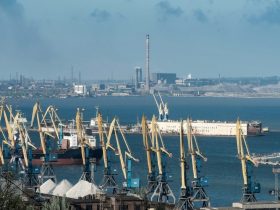 Chevron’s $53 Billion Triumph Over Exxon: The Hess Acquisition Can Truly Reshape Big Oil! cover