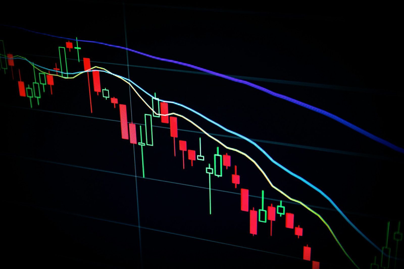 Stock Market Today: U.S. Stocks Slide as Treasury Yields Spike and Tariff Uncertainty Looms cover