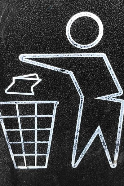 litter signage